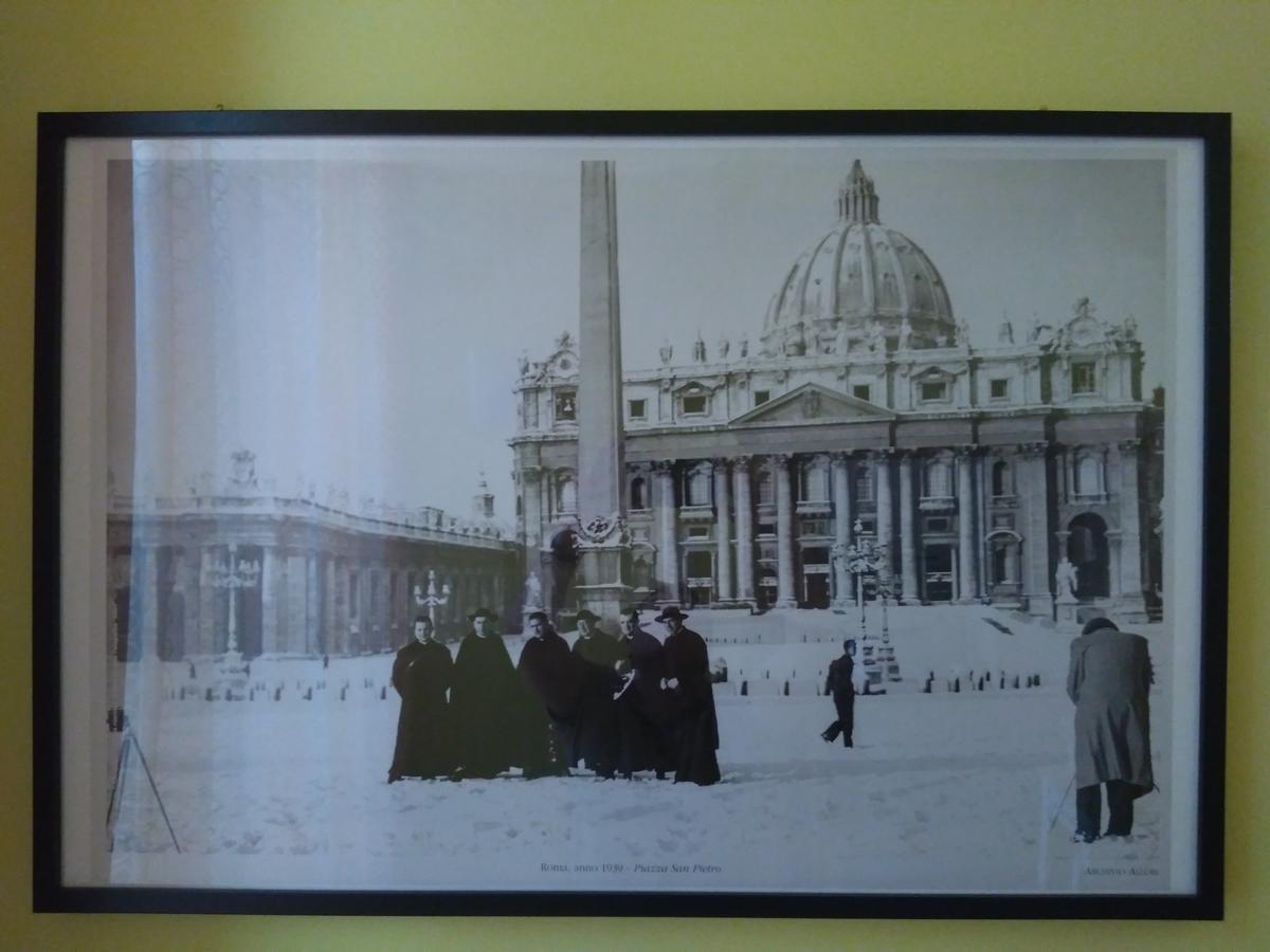 Er Sampietrino De Roma Sparita 외부 사진